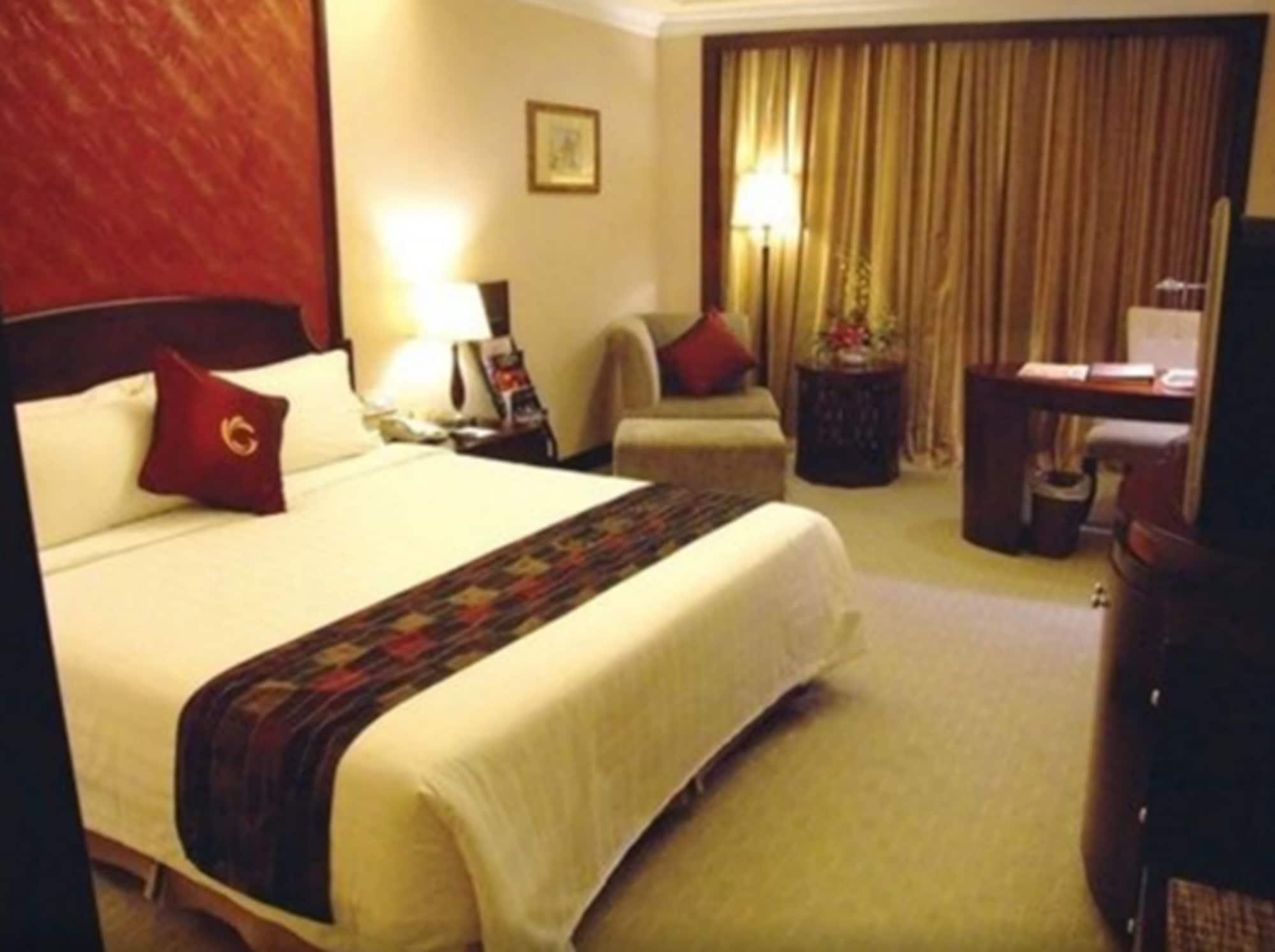 The Royal Marina Plaza Hotel Guangzhou Dış mekan fotoğraf