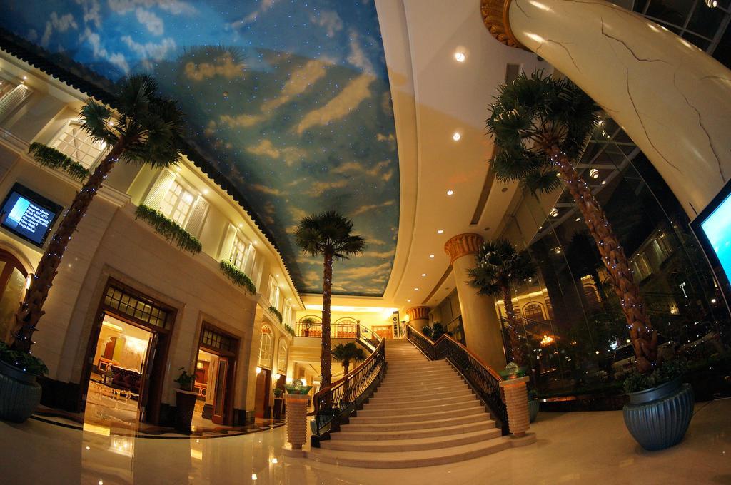The Royal Marina Plaza Hotel Guangzhou Dış mekan fotoğraf