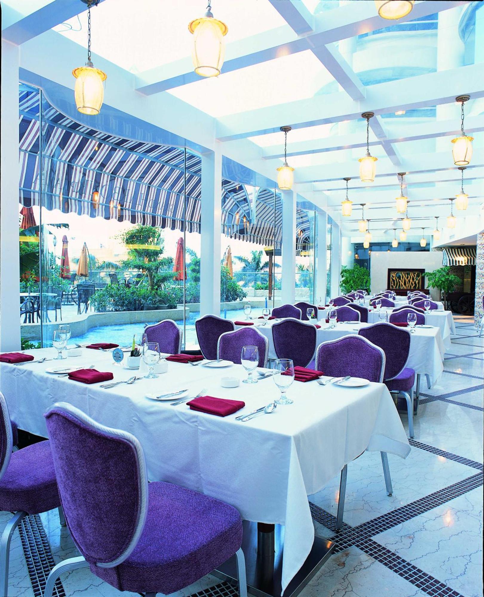 The Royal Marina Plaza Hotel Guangzhou Dış mekan fotoğraf