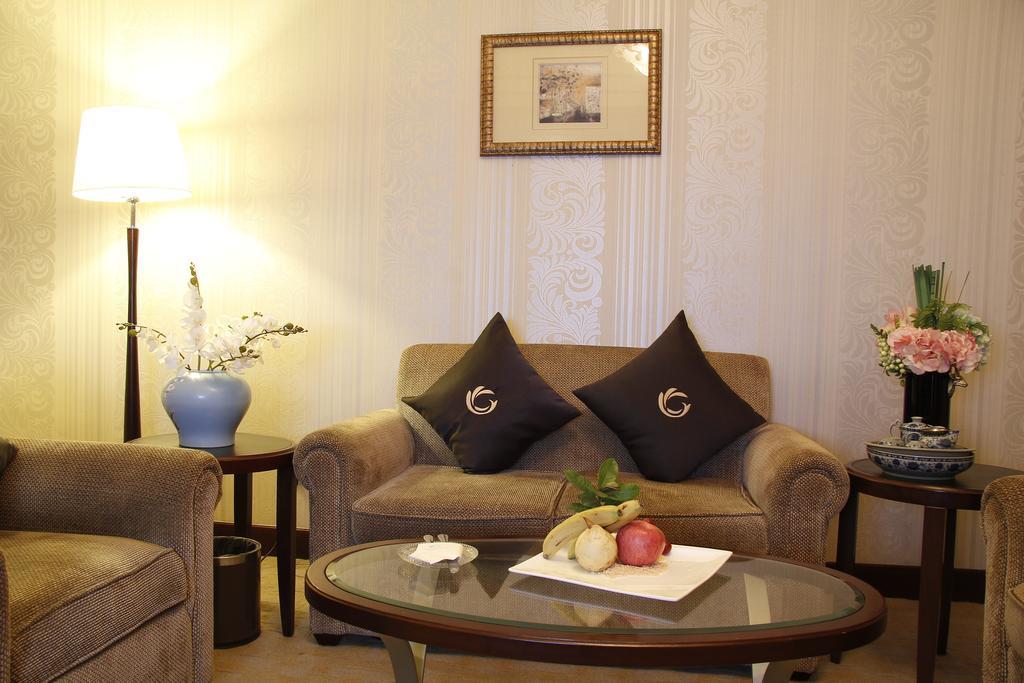 The Royal Marina Plaza Hotel Guangzhou Dış mekan fotoğraf