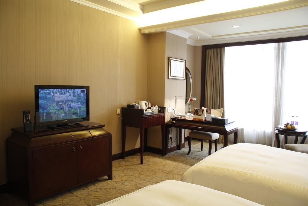 The Royal Marina Plaza Hotel Guangzhou Dış mekan fotoğraf
