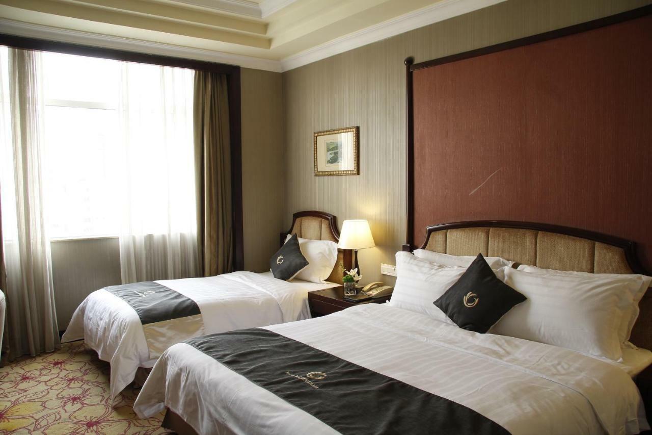 The Royal Marina Plaza Hotel Guangzhou Dış mekan fotoğraf
